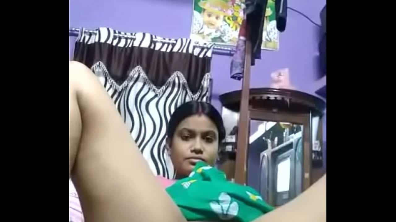 Bangladeshi aunty xxx showing big hairy pussy on video call